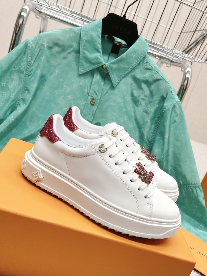repliche,replica,perfette,siti di,affidabili,migliori siti,dove comprare,1:1,scarpe da ginnastica Sneakers Louis Vuiton contro nuove scarpe bianche con strass lettera repliche,replica,perfette,siti di,affidabili,migliori siti,dove comprare,1:1,scarpe da ginnastica Sneakers Louis Vuiton contro nuove scarpe bianche con strass lettera