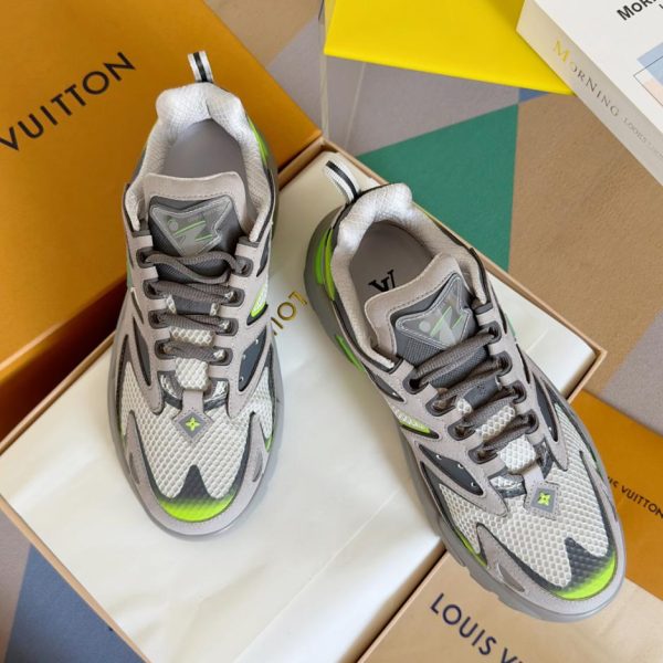 Nuovo abbinamento di colori per le sneakers Louis Vuiton RUNNER TATIC