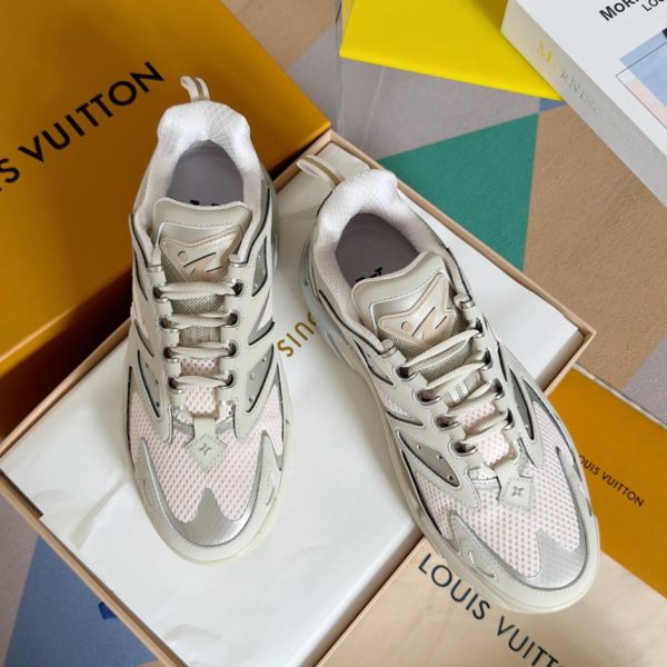 Nuovo abbinamento di colori per le sneakers Louis Vuiton RUNNER TATIC