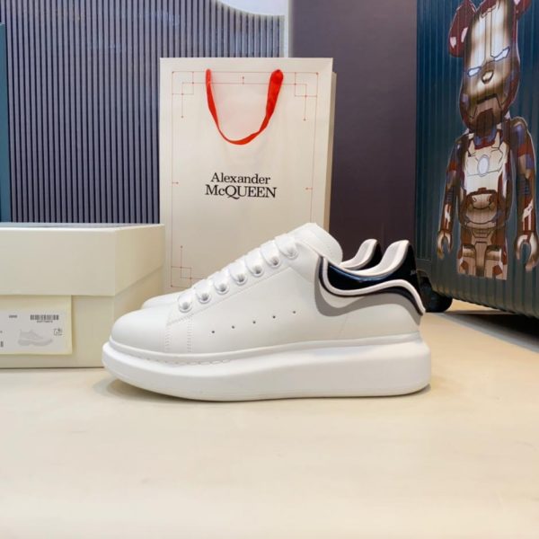 repliche,replica,perfette,siti di,affidabili,migliori siti,dove comprare,1:1,scarpe da ginnastica Versione top con coda riflettente di Alexander McQueen