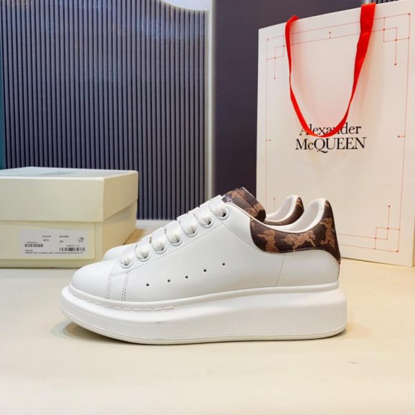 repliche,replica,perfette,siti di,affidabili,migliori siti,dove comprare,1:1,scarpe da ginnastica Versione top di Alexander McQueen