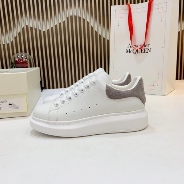 repliche,replica,perfette,siti di,affidabili,migliori siti,dove comprare,1:1,scarpe da ginnastica Versione top di Alexander McQueen