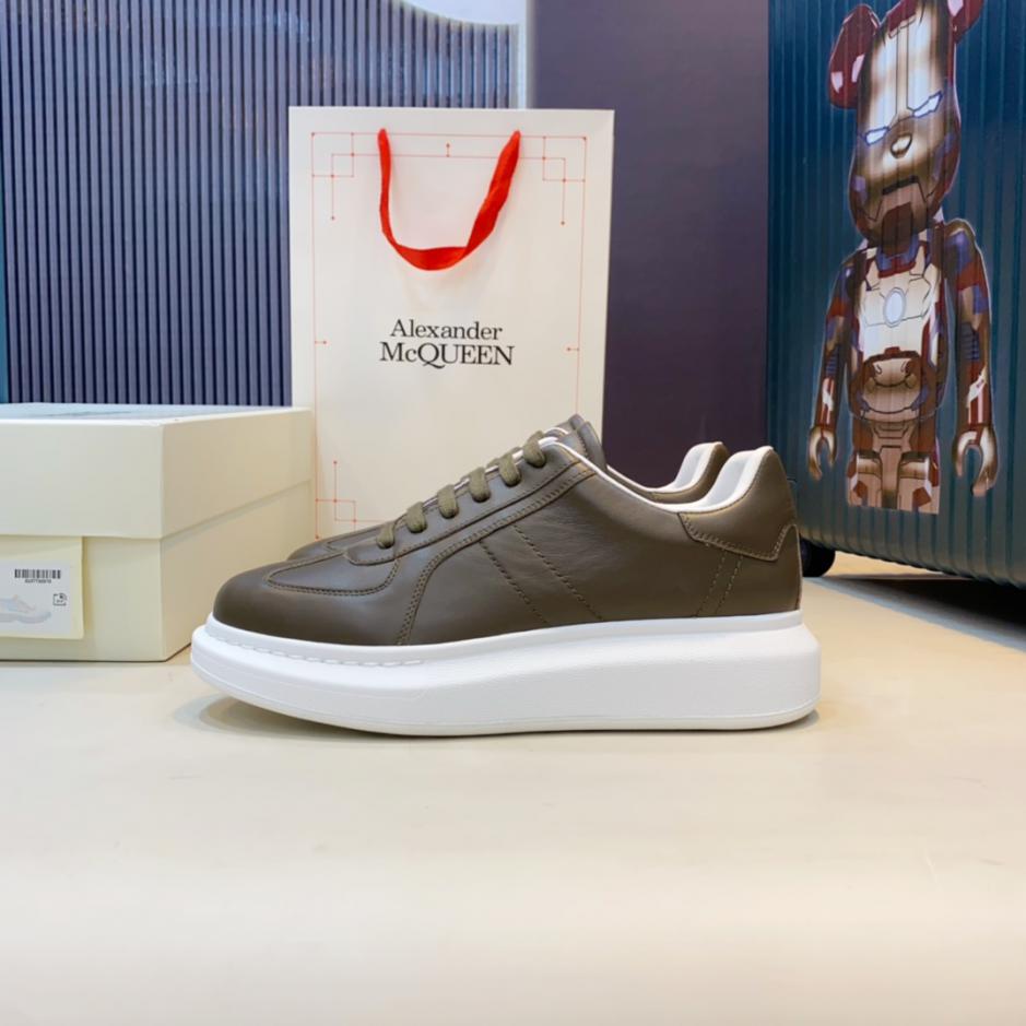 repliche,replica,perfette,siti di,affidabili,migliori siti,dove comprare,1:1,scarpe da ginnastica Versione top di Alexander McQueen repliche,replica,perfette,siti di,affidabili,migliori siti,dove comprare,1:1,scarpe da ginnastica Versione top di Alexander McQueen