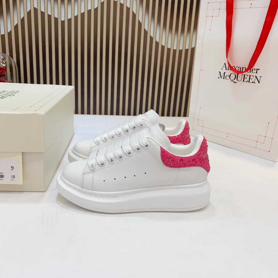 repliche,replica,perfette,siti di,affidabili,migliori siti,dove comprare,1:1,scarpe da ginnastica Versione top di Alexander McQueen repliche,replica,perfette,siti di,affidabili,migliori siti,dove comprare,1:1,scarpe da ginnastica Versione top di Alexander McQueen