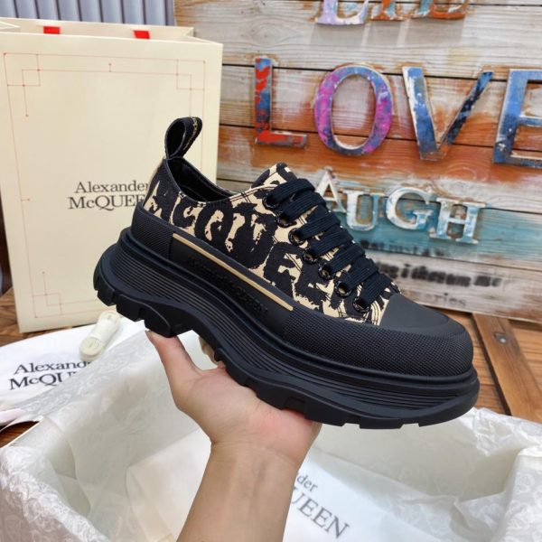 repliche,replica,perfette,siti di,affidabili,migliori siti,dove comprare,1:1,scarpe da ginnastica Versione top di Alexander McQueen