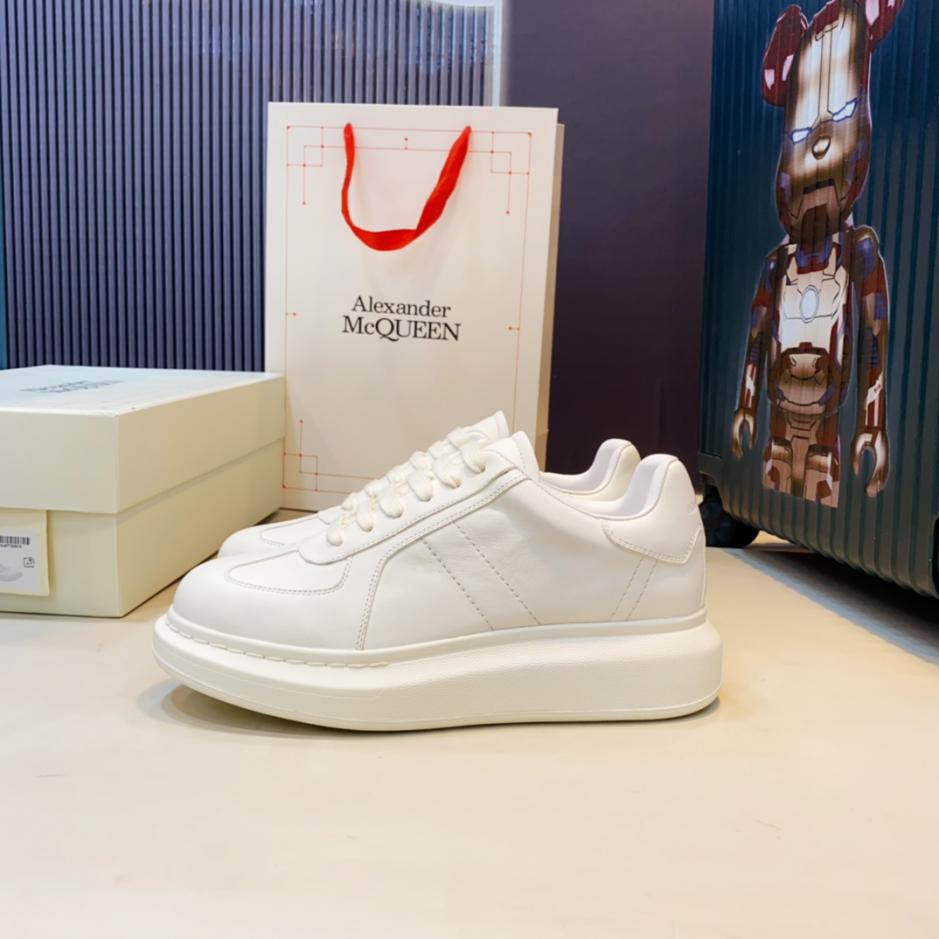 repliche,replica,perfette,siti di,affidabili,migliori siti,dove comprare,1:1,scarpe da ginnastica Versione top di Alexander McQueen repliche,replica,perfette,siti di,affidabili,migliori siti,dove comprare,1:1,scarpe da ginnastica Versione top di Alexander McQueen