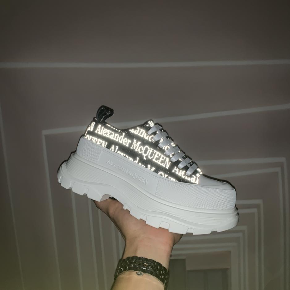 repliche,replica,perfette,siti di,affidabili,migliori siti,dove comprare,1:1,scarpe da ginnastica Versione top di Alexander McQueen repliche,replica,perfette,siti di,affidabili,migliori siti,dove comprare,1:1,scarpe da ginnastica Versione top di Alexander McQueen