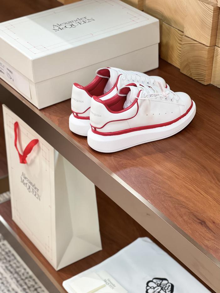 repliche,replica,perfette,siti di,affidabili,migliori siti,dove comprare,1:1,scarpe da ginnastica Versione top di Alexander McQueen repliche,replica,perfette,siti di,affidabili,migliori siti,dove comprare,1:1,scarpe da ginnastica Versione top di Alexander McQueen