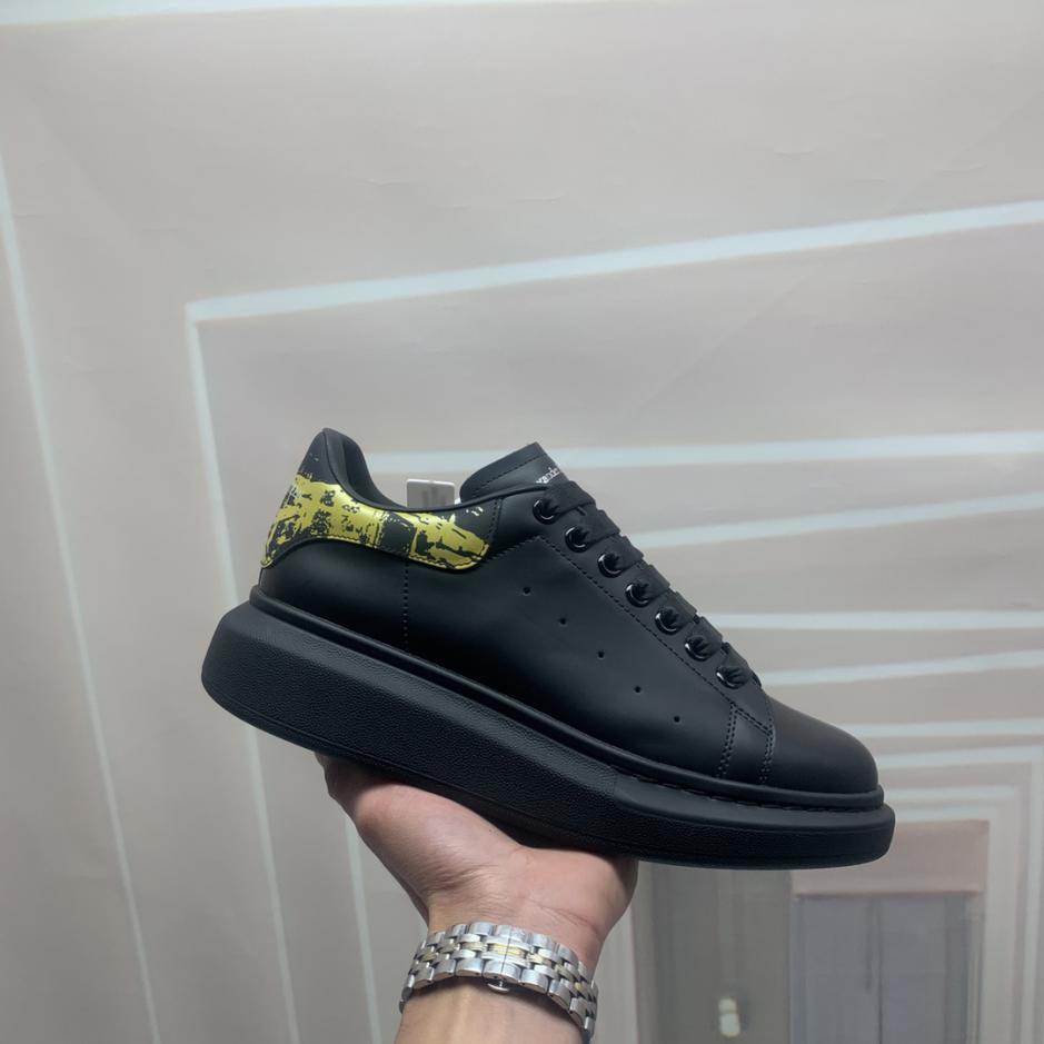 repliche,replica,perfette,siti di,affidabili,migliori siti,dove comprare,1:1,scarpe da ginnastica Versione top di Alexander McQueen repliche,replica,perfette,siti di,affidabili,migliori siti,dove comprare,1:1,scarpe da ginnastica Versione top di Alexander McQueen