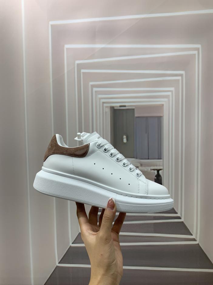 repliche,replica,perfette,siti di,affidabili,migliori siti,dove comprare,1:1,scarpe da ginnastica Versione top di Alexander McQueen repliche,replica,perfette,siti di,affidabili,migliori siti,dove comprare,1:1,scarpe da ginnastica Versione top di Alexander McQueen