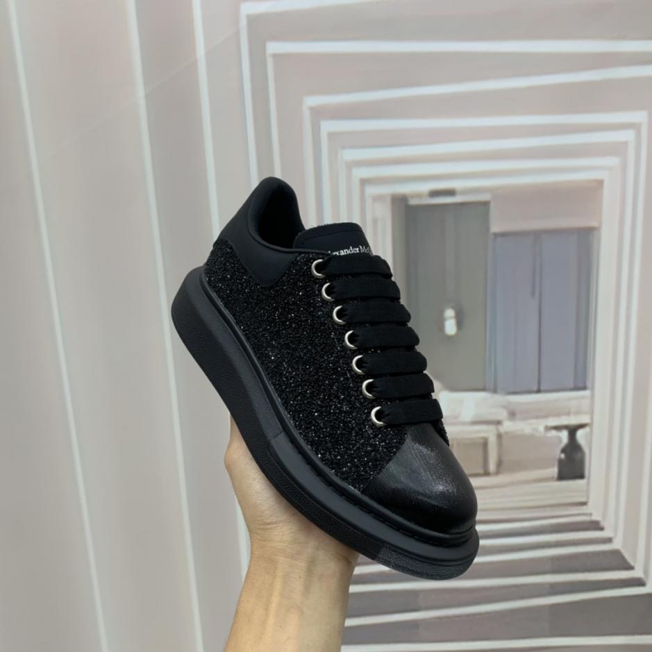repliche,replica,perfette,siti di,affidabili,migliori siti,dove comprare,1:1,scarpe da ginnastica Versione top di Alexander McQueen repliche,replica,perfette,siti di,affidabili,migliori siti,dove comprare,1:1,scarpe da ginnastica Versione top di Alexander McQueen