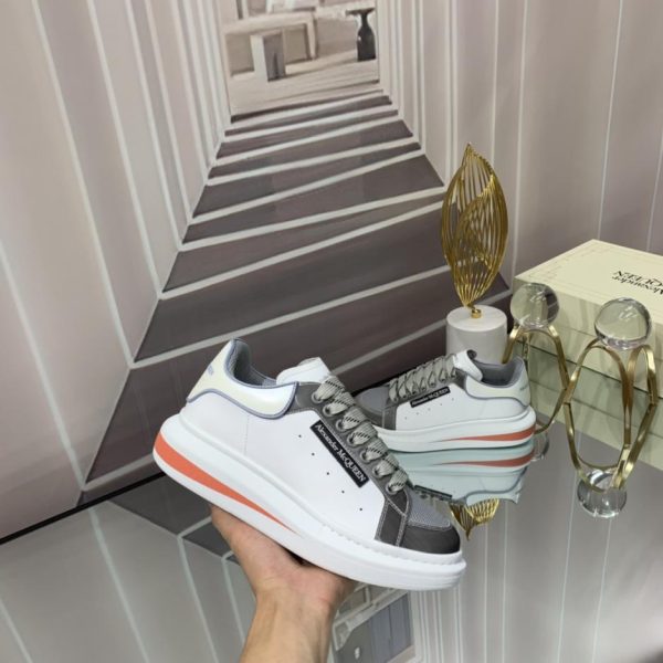 repliche,replica,perfette,siti di,affidabili,migliori siti,dove comprare,1:1,scarpe da ginnastica Versione top di Alexander McQueen