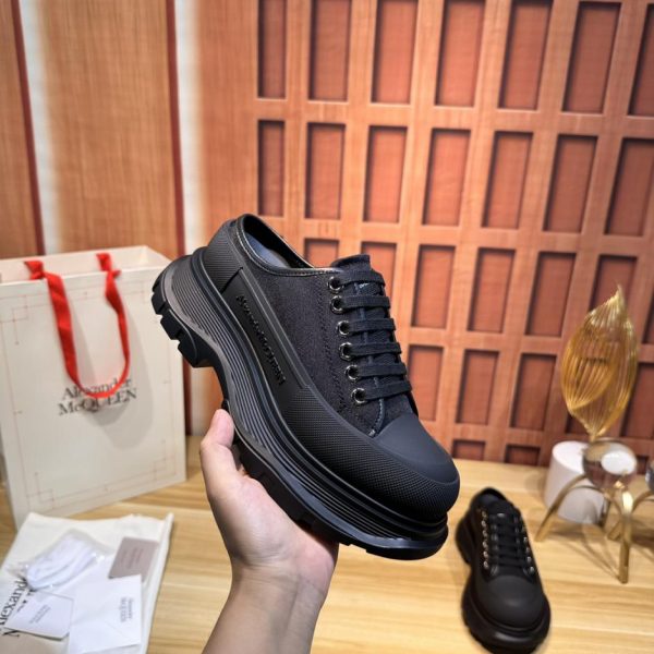 repliche,replica,perfette,siti di,affidabili,migliori siti,dove comprare,1:1,scarpe da ginnastica Versione top di Alexander McQueen