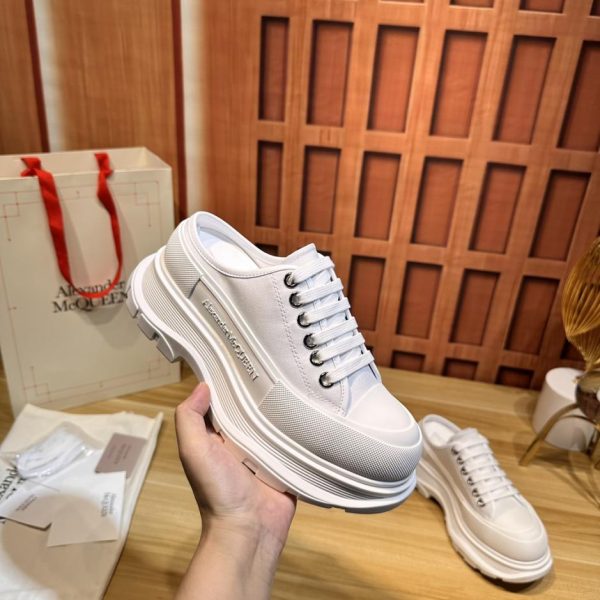 repliche,replica,perfette,siti di,affidabili,migliori siti,dove comprare,1:1,scarpe da ginnastica Versione top di Alexander McQueen