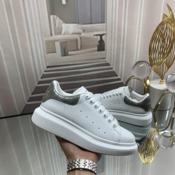 repliche,replica,perfette,siti di,affidabili,migliori siti,dove comprare,1:1,scarpe da ginnastica Versione top di Alexander McQueen