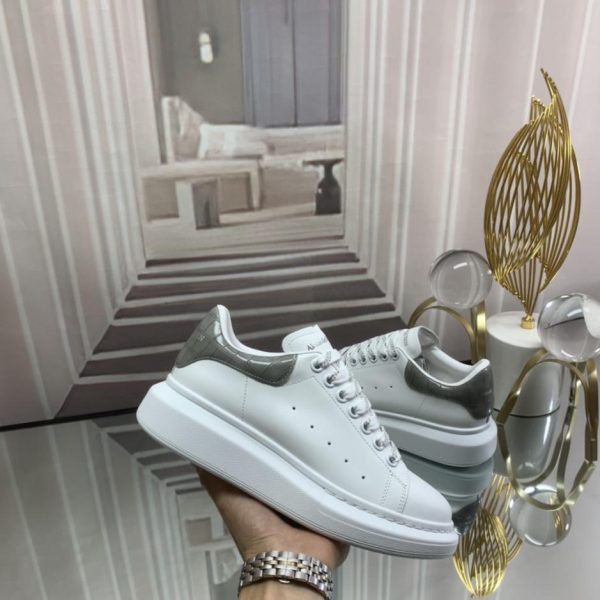 repliche,replica,perfette,siti di,affidabili,migliori siti,dove comprare,1:1,scarpe da ginnastica Versione top di Alexander McQueen