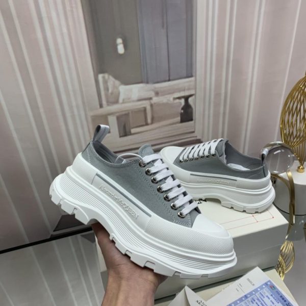 repliche,replica,perfette,siti di,affidabili,migliori siti,dove comprare,1:1,scarpe da ginnastica Versione top di Alexander McQueen