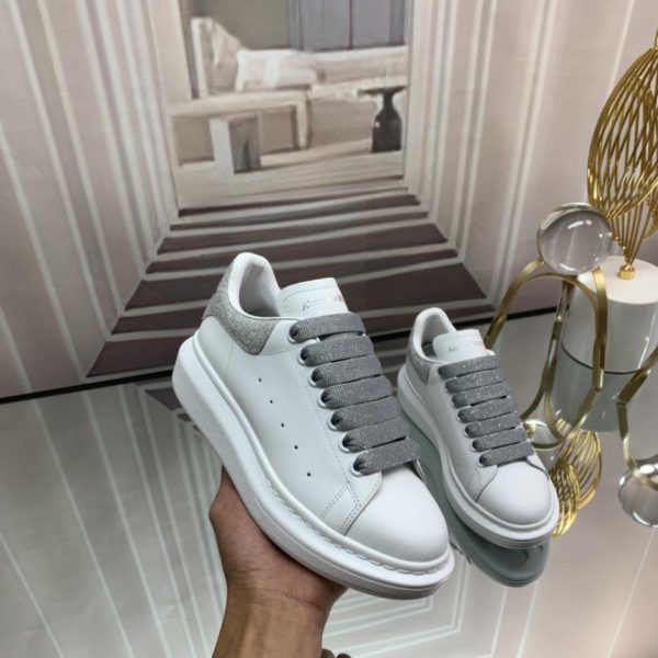 repliche,replica,perfette,siti di,affidabili,migliori siti,dove comprare,1:1,scarpe da ginnastica Versione top di Alexander McQueen