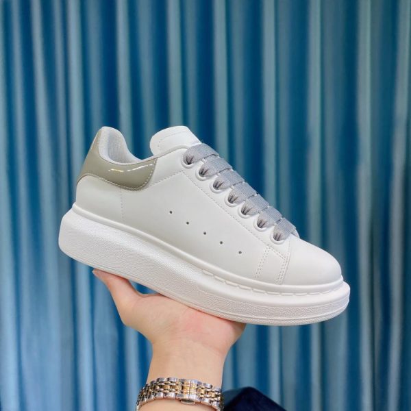 repliche,replica,perfette,siti di,affidabili,migliori siti,dove comprare,1:1,scarpe da ginnastica Versione top di Alexander McQueen