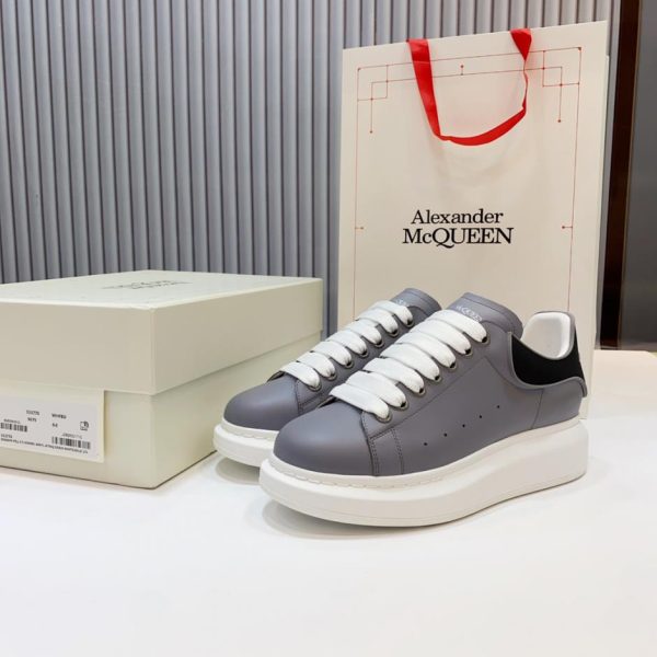 repliche,replica,perfette,siti di,affidabili,migliori siti,dove comprare,1:1,scarpe da ginnastica Versione top di Alexander McQueen