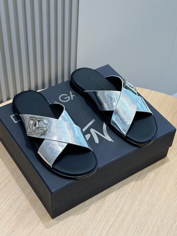 repliche,replica,perfette,siti di,affidabili,migliori siti,dove comprare,1:1,scarpe da ginnastica DOLCE & GABBANA ciabatte da uomo in pelle di vitello logo