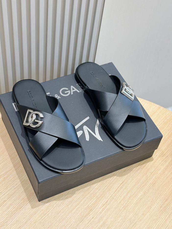 repliche,replica,perfette,siti di,affidabili,migliori siti,dove comprare,1:1,scarpe da ginnastica DOLCE & GABBANA ciabatte da uomo in pelle di vitello logo