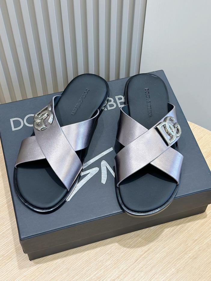 repliche,replica,perfette,siti di,affidabili,migliori siti,dove comprare,1:1,scarpe da ginnastica DOLCE & GABBANA ciabatte da uomo in pelle di vitello logo