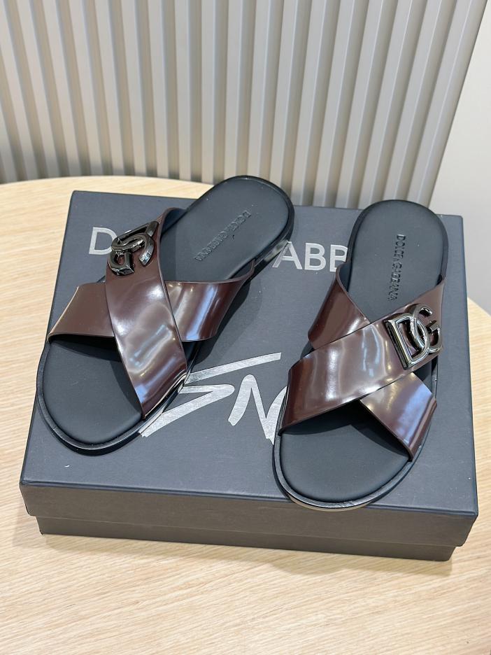 repliche,replica,perfette,siti di,affidabili,migliori siti,dove comprare,1:1,scarpe da ginnastica DOLCE & GABBANA ciabatte da uomo in pelle di vitello logo
