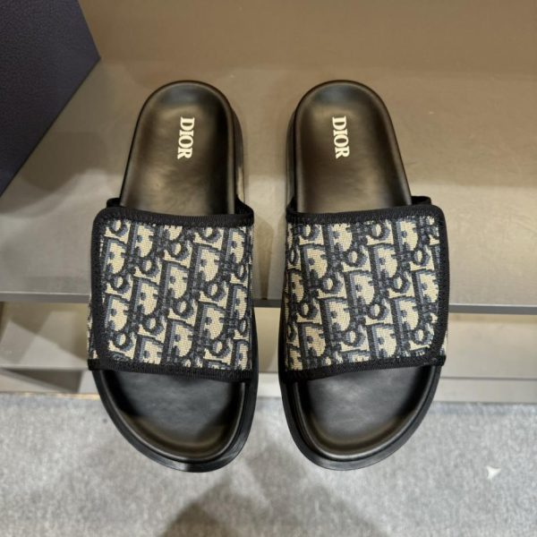 repliche,replica,perfette,siti di,affidabili,migliori siti,dove comprare,1:1,scarpe da ginnastica Nuove pantofole Dior