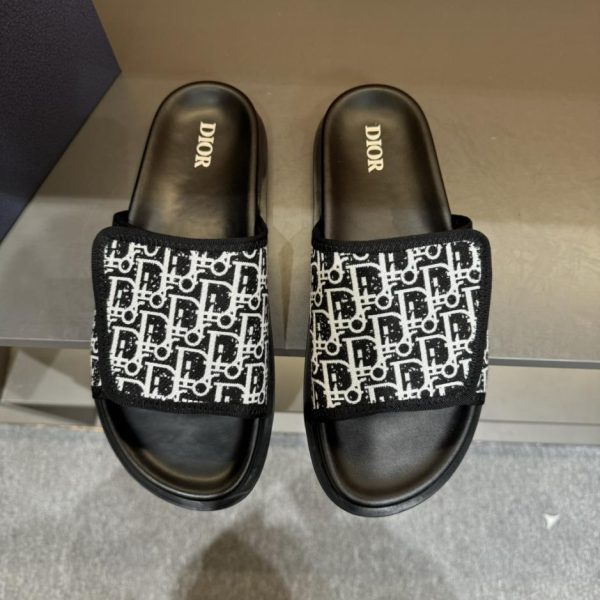 repliche,replica,perfette,siti di,affidabili,migliori siti,dove comprare,1:1,scarpe da ginnastica Nuove pantofole Dior