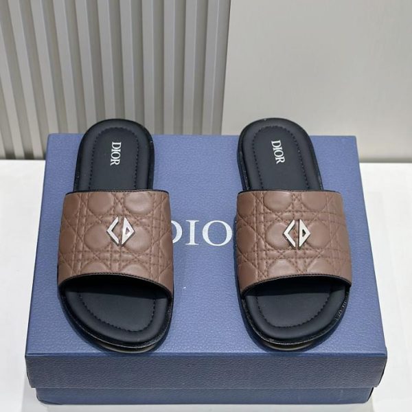 repliche,replica,perfette,siti di,affidabili,migliori siti,dove comprare,1:1,scarpe da ginnastica Ciabatte da uomo in pelle Dior Alias