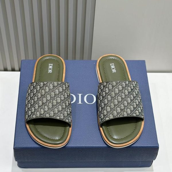repliche,replica,perfette,siti di,affidabili,migliori siti,dove comprare,1:1,scarpe da ginnastica Ciabatte da uomo in pelle Dior Alias