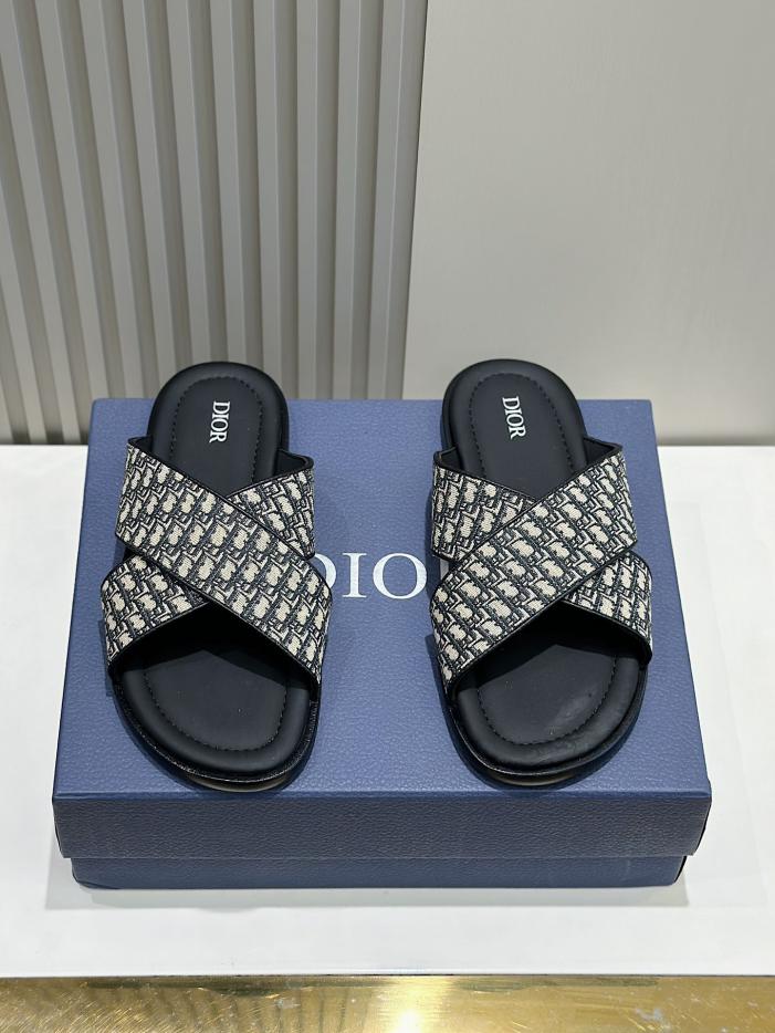 repliche,replica,perfette,siti di,affidabili,migliori siti,dove comprare,1:1,scarpe da ginnastica Ciabatte da uomo in pelle Dior Alias repliche,replica,perfette,siti di,affidabili,migliori siti,dove comprare,1:1,scarpe da ginnastica Ciabatte da uomo in pelle Dior Alias