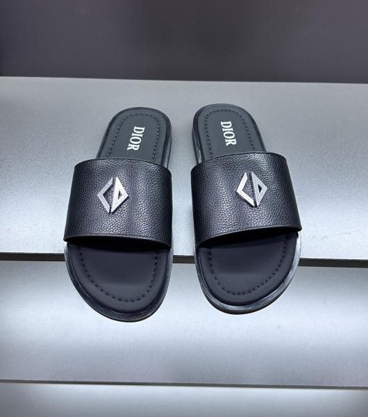 repliche,replica,perfette,siti di,affidabili,migliori siti,dove comprare,1:1,scarpe da ginnastica Nuove ciabatte da uomo Dior