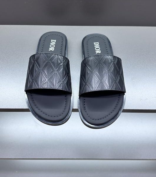 repliche,replica,perfette,siti di,affidabili,migliori siti,dove comprare,1:1,scarpe da ginnastica Nuove ciabatte da uomo Dior