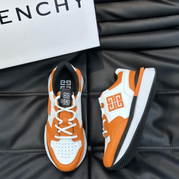 GIVENCHY sneakers casual con suola spessa