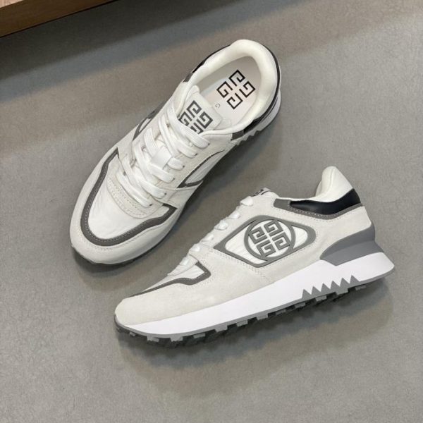GIVENCHY sneakers casual con suola spessa