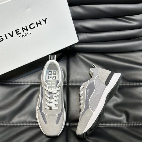 GIVENCHY sneakers casual con suola spessa