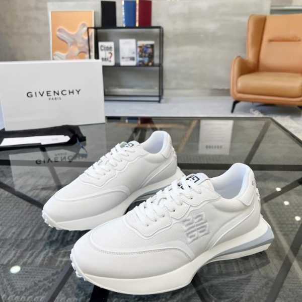 repliche,replica,perfette,siti di,affidabili,migliori siti,dove comprare,1:1,scarpe da ginnastica GIVENCHY contro il nuovo stile
