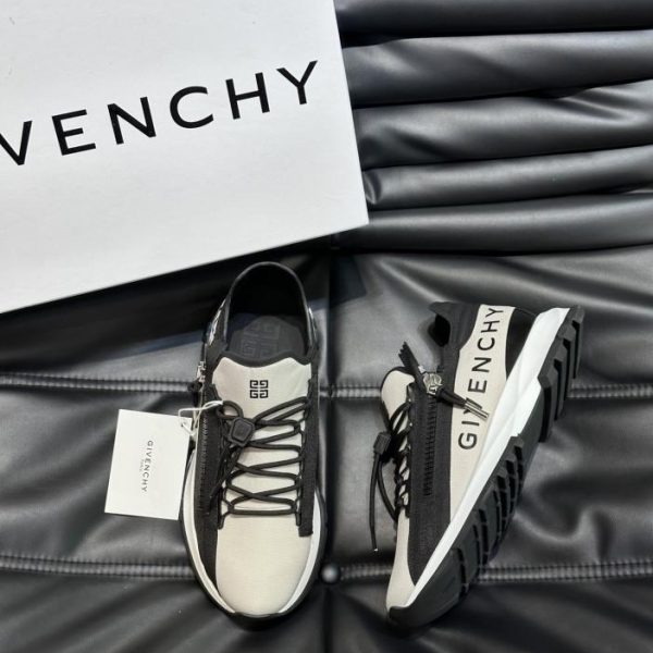 repliche,replica,perfette,siti di,affidabili,migliori siti,dove comprare,1:1,scarpe da ginnastica Sneaker da jogging basse GIVENCHY