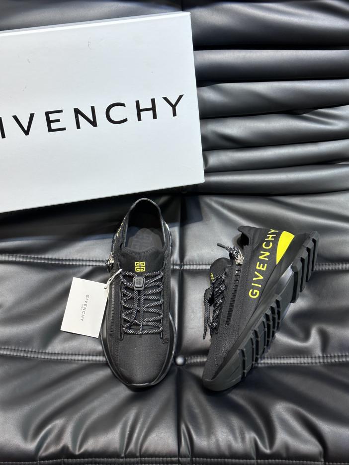 repliche,replica,perfette,siti di,affidabili,migliori siti,dove comprare,1:1,scarpe da ginnastica Sneaker da jogging basse GIVENCHY repliche,replica,perfette,siti di,affidabili,migliori siti,dove comprare,1:1,scarpe da ginnastica Sneaker da jogging basse GIVENCHY