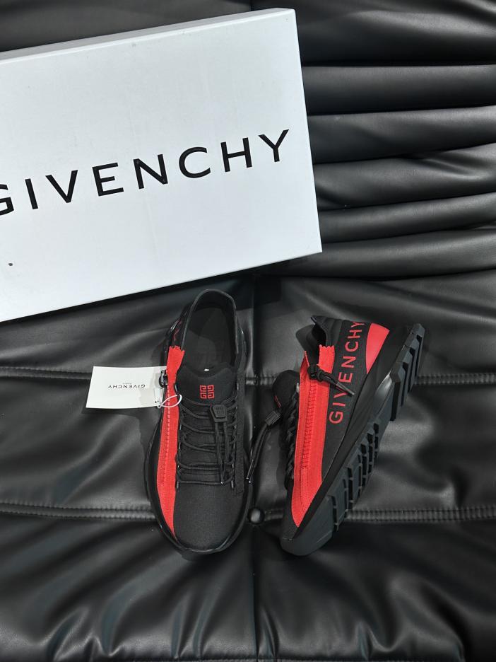 repliche,replica,perfette,siti di,affidabili,migliori siti,dove comprare,1:1,scarpe da ginnastica Sneaker da jogging basse GIVENCHY repliche,replica,perfette,siti di,affidabili,migliori siti,dove comprare,1:1,scarpe da ginnastica Sneaker da jogging basse GIVENCHY