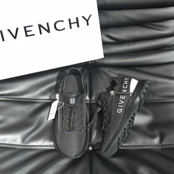 repliche,replica,perfette,siti di,affidabili,migliori siti,dove comprare,1:1,scarpe da ginnastica Sneaker da jogging basse GIVENCHY