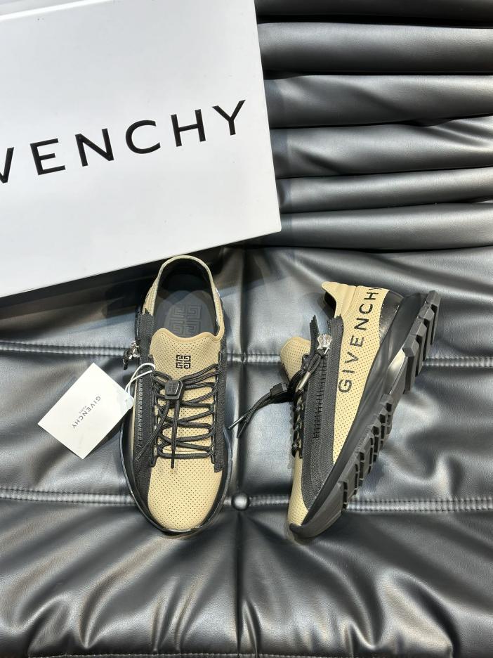 repliche,replica,perfette,siti di,affidabili,migliori siti,dove comprare,1:1,scarpe da ginnastica Sneaker da jogging basse GIVENCHY repliche,replica,perfette,siti di,affidabili,migliori siti,dove comprare,1:1,scarpe da ginnastica Sneaker da jogging basse GIVENCHY