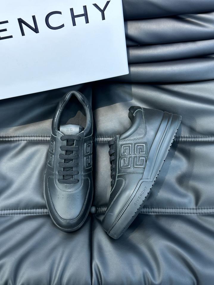 repliche,replica,perfette,siti di,affidabili,migliori siti,dove comprare,1:1,scarpe da ginnastica Sneaker da jogging basse GIVENCHY repliche,replica,perfette,siti di,affidabili,migliori siti,dove comprare,1:1,scarpe da ginnastica Sneaker da jogging basse GIVENCHY