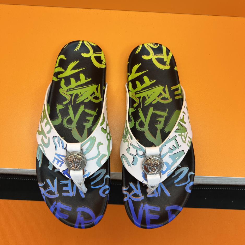 repliche,replica,perfette,siti di,affidabili,migliori siti,dove comprare,1:1,scarpe da ginnastica Ciabatte VERSACE primaverili ed estive da uomo