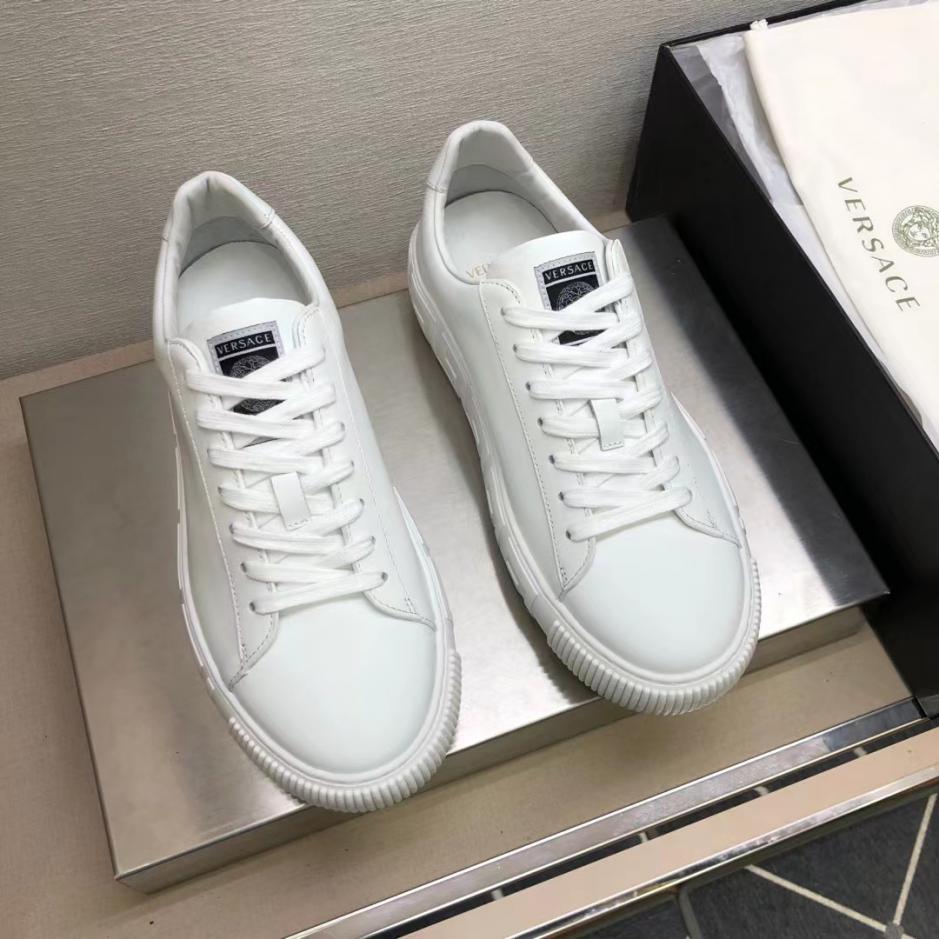 repliche,replica,perfette,siti di,affidabili,migliori siti,dove comprare,1:1,scarpe da ginnastica Nuovissimo stile VERSACE alla moda e casual