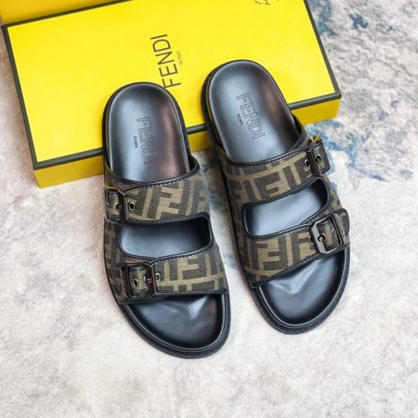 repliche,replica,perfette,siti di,affidabili,migliori siti,dove comprare,1:1,scarpe da ginnastica Pantofole estive FENDI