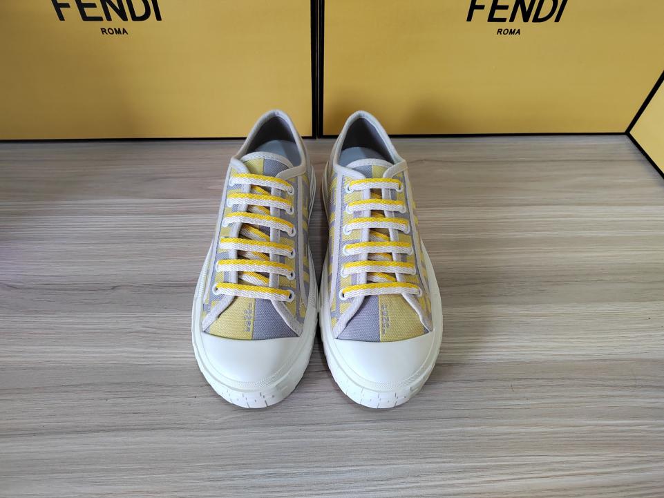 repliche,replica,perfette,siti di,affidabili,migliori siti,dove comprare,1:1,scarpe da ginnastica Scarpe da ginnastica Fendi Domino