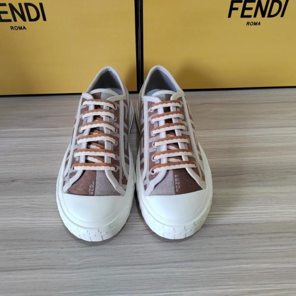 repliche,replica,perfette,siti di,affidabili,migliori siti,dove comprare,1:1,scarpe da ginnastica Scarpe da ginnastica Fendi Domino